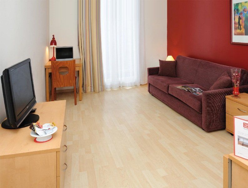 Sejours & Affaires Creteil Le Magistere Aparthotel Exterior foto